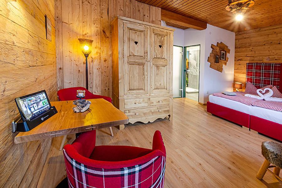 Almhotel Gruensteinblick Кенігсзе Екстер'єр фото